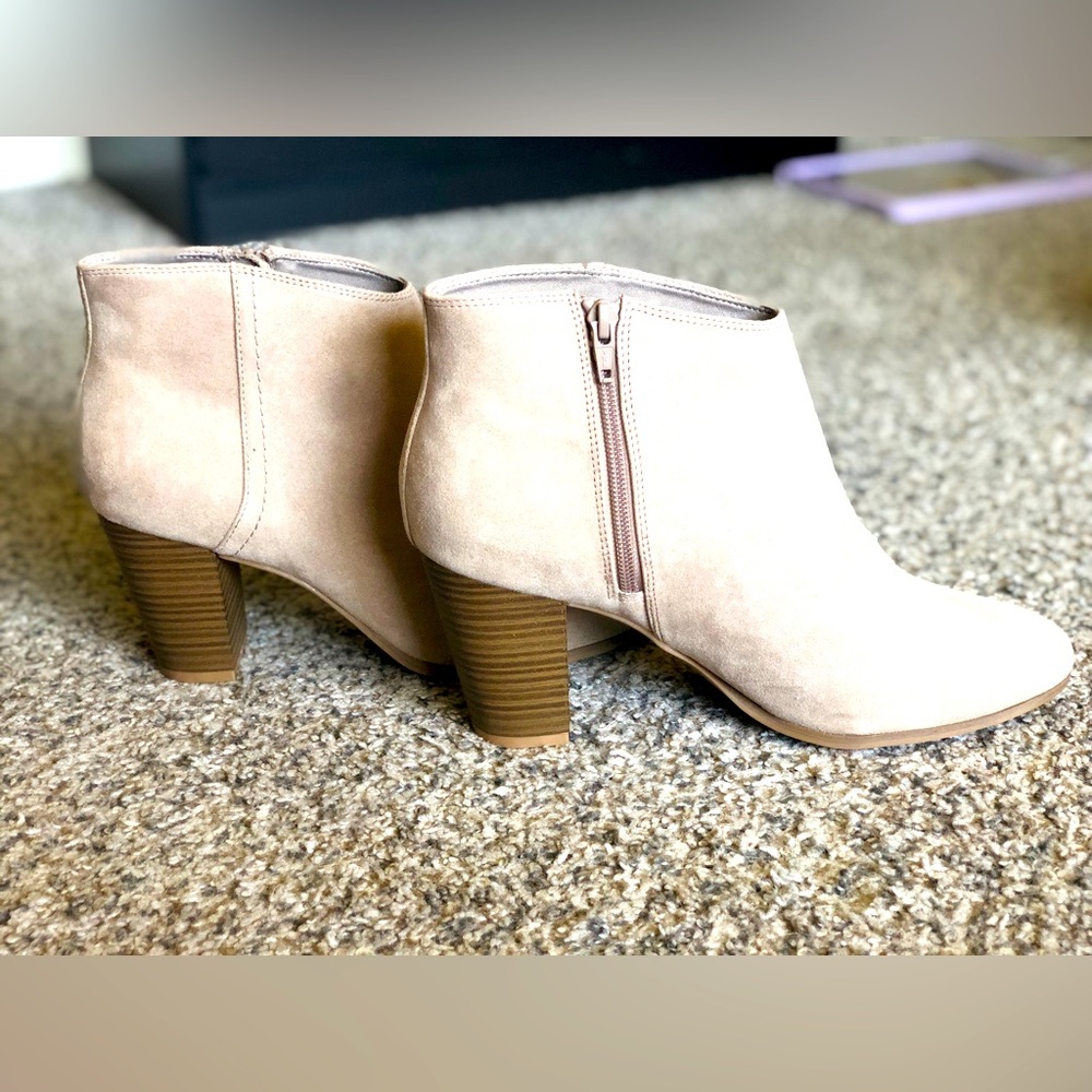 NWOT Old Navy Booties ♥️♥️